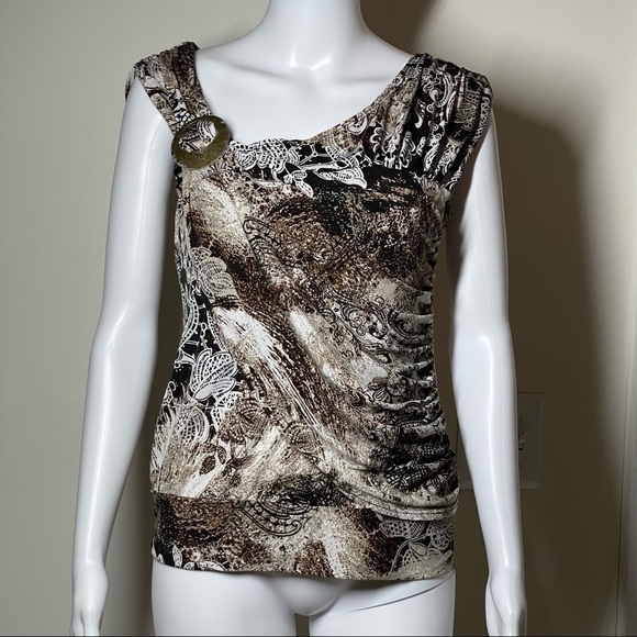 B.DESIGN Sleeveless Top size Small - Picture 7 of 15